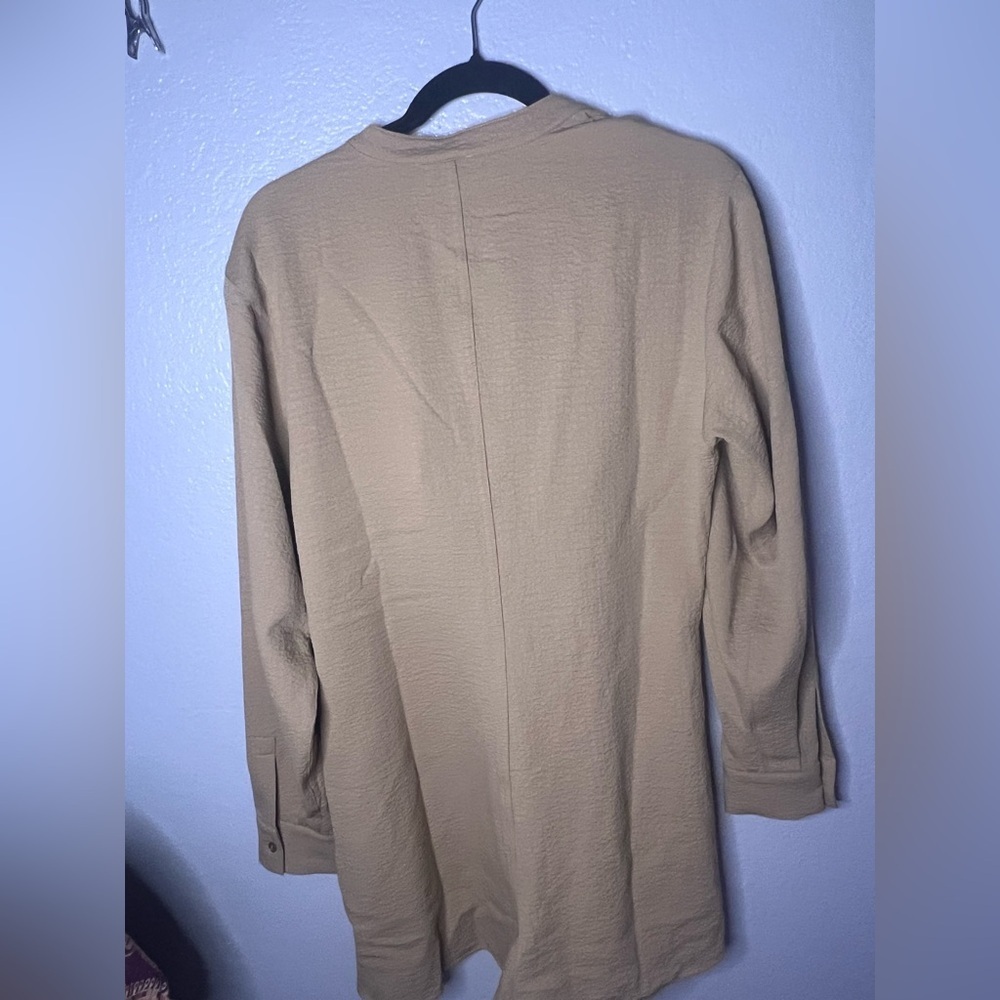 Onia | NWT women’s medium | gauze button down romper in sand, long sleeve - Picture 6 of 6